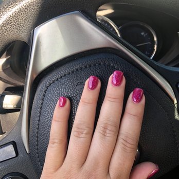 17 Jewels Nail Spa - Sparkly pink nails - Nail Salons Near Me - Oakland, California