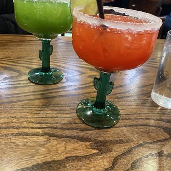 Que Rico - Cucumber lime margarita & 16oz strawberry margarita - Breakfast & Brunch Near Me - Denver, Colorado