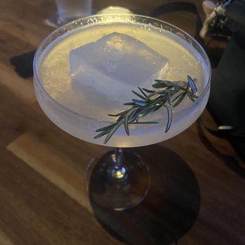 Yard House - Vegetarian Near Me - Burbank, California Yard House - Vegetarian Near Me - Burbank, California