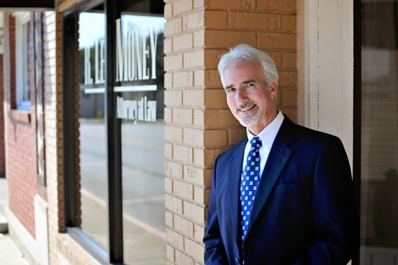 R Lee Money Attorney at Law - divorce attorney in Greenwood, IN