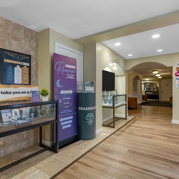 Curaleaf - Cannabis Dispensaries Near Me - Hanover, Massachusetts