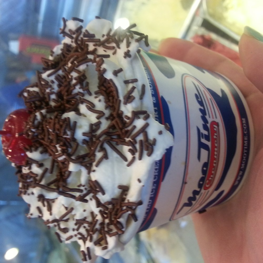 MooTime Creamery - Ice Cream & Frozen Yogurt Near Me - Coronado, California