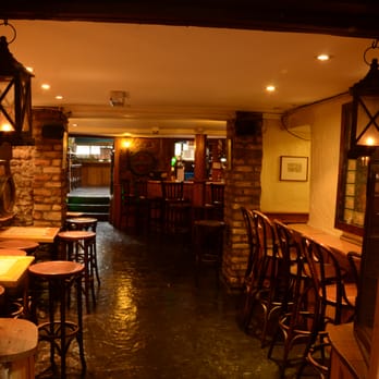 Mother Reilly's - Bar - Pubs Near Me - Dublin, D Mother Reilly's - Bar - Pubs Near Me - Dublin, D