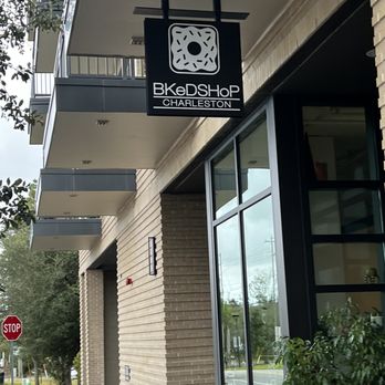 BKeDSHoP - Donuts Near Me - Charleston, South Carolina