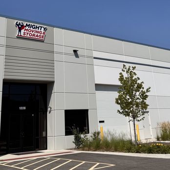 Mighty Moving - Movers Near Me - Bartlett, Illinois Mighty Moving - Movers Near Me - Bartlett, Illinois