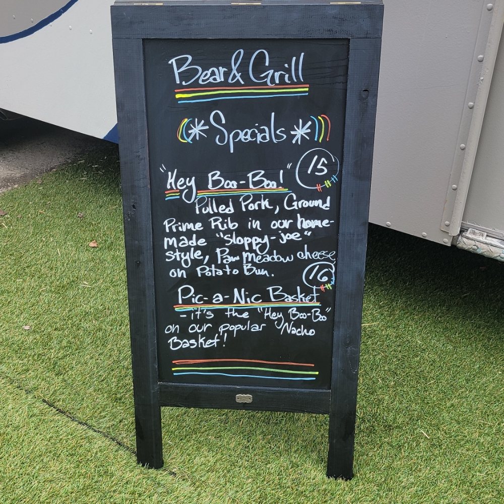 BEAR AND GRILL Updated September 2024 11 Photos Norlina, North