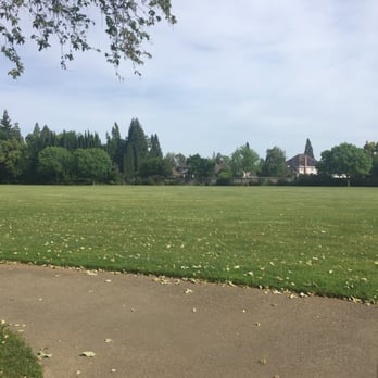 Hillcrest Park - Open field. - Parks Near Me - Yuba City, California Hillcrest Park - Open field. - Parks Near Me - Yuba City, California