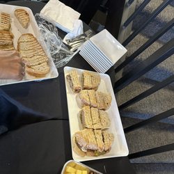 Bonacquisti Wine Company - Sandwiches - Italian sausage, fig and cheese