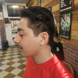 Local 626 Barbershop - Undercut, long on top