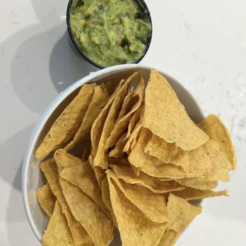El Lado Taco - Guacamole and Chips - Tacos Near Me - Astoria, New York El Lado Taco - Guacamole and Chips - Tacos Near Me - Astoria, New York