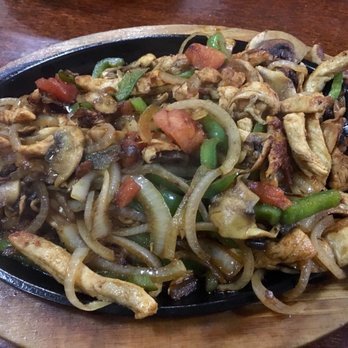 El Veracruz Mexican Restaurant - Chicken Fajitas - Mexican Near Me - Pineville, North Carolina El Veracruz Mexican Restaurant - Chicken Fajitas - Mexican Near Me - Pineville, North Carolina
