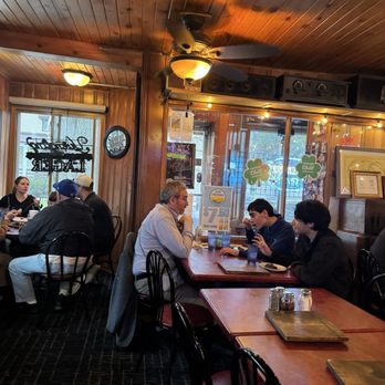 Pequod's Pizza - Pizza Near Me - Morton Grove, Illinois Pequod's Pizza - Pizza Near Me - Morton Grove, Illinois