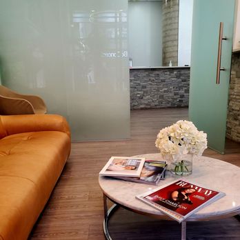 172 NYC Dental - Waiting area - 6/10/2026 - Dental Hygienists Near Me - New York, New York