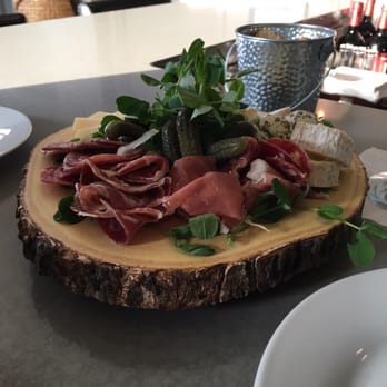 Le Moulin - Cheese plate - Party & Event Planning Near Me - Yonkers, New York Le Moulin - Cheese plate - Party & Event Planning Near Me - Yonkers, New York