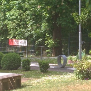 Bahnengolfzentrum Schweinfurt - Mini Golf Near Me - Schweinfurt, BY