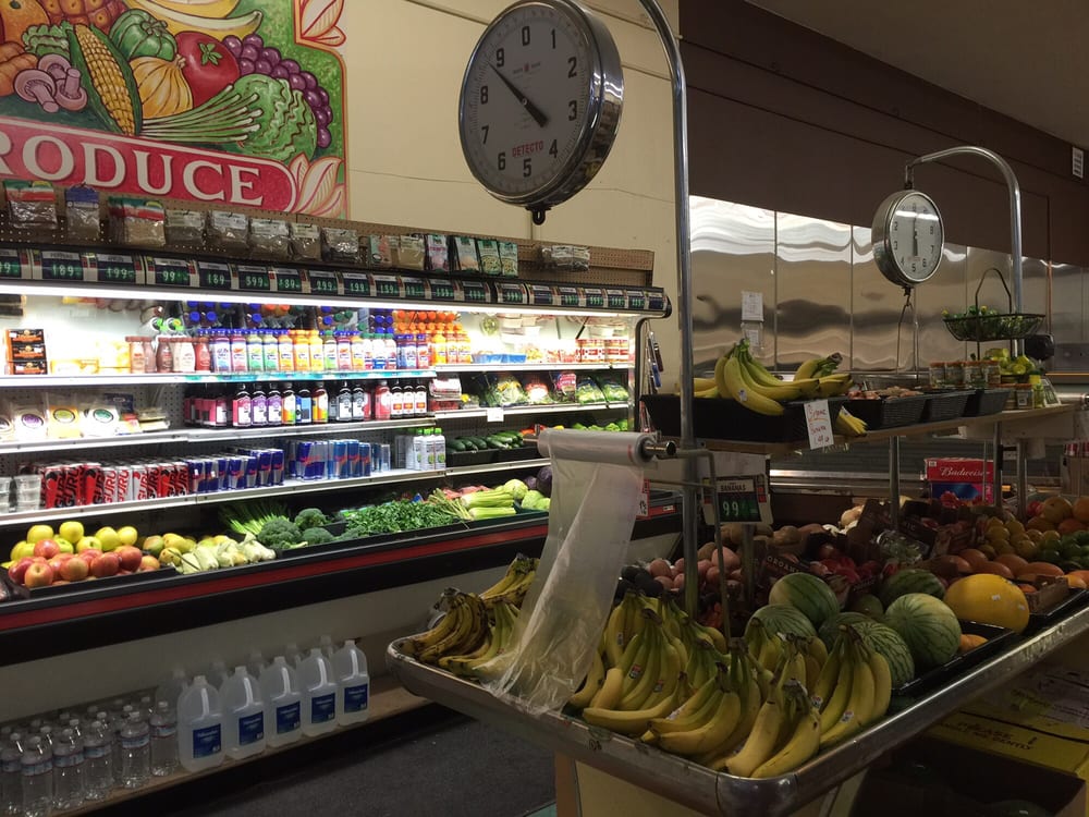 MIDTOWN MARKET Updated October 2024 38 Reviews 249 Visitacion Ave