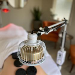 Now + Zen Acupuncture