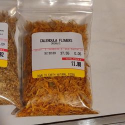 Down To Earth Natural Foods - Calendula petals using this bag for a week yet it looks barely touched.