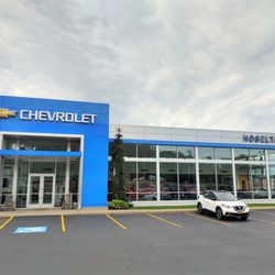 Hoselton Auto Mall - They do insurance inspections for insurance companies. A good bunch of people.