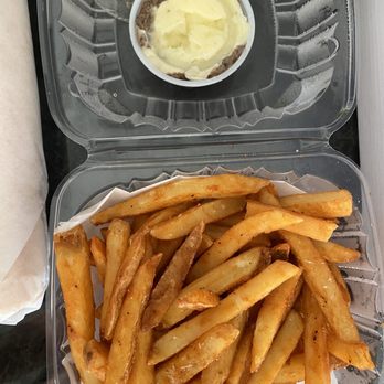 Paris Bánh Mì- St. Louis - Pate and butter fries - Sandwiches Near Me - St. Louis, Missouri Paris Bánh Mì- St. Louis - Pate and butter fries - Sandwiches Near Me - St. Louis, Missouri