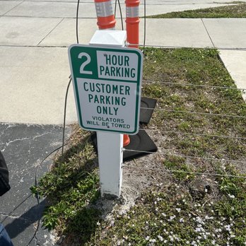 Se7enBites - The one sign. Which doesn't say se73n bites customers only - Coffee & Tea Near Me - Orlando, Florida Se7enBites - The one sign. Which doesn't say se73n bites customers only - Coffee & Tea Near Me - Orlando, Florida