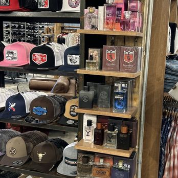 Boot Barn - Shoe Stores Near Me - Sugar Land, Texas