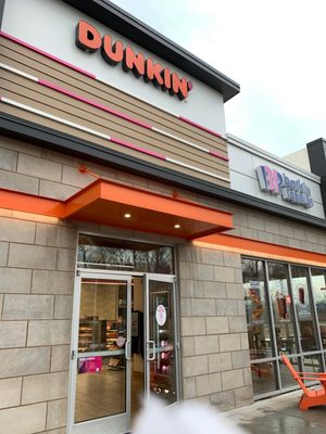 Dunkin' by null