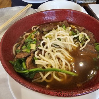 Ollie's Sichuan - Beef noodle soup - Szechuan Near Me - New York, New York Ollie's Sichuan - Beef noodle soup - Szechuan Near Me - New York, New York