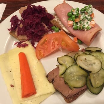 Solvang Restaurant - Open sandwiches - Scandinavian Near Me - Solvang, California Solvang Restaurant - Open sandwiches - Scandinavian Near Me - Solvang, California