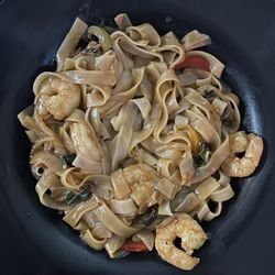 Sirinna’s Thai Kitchen - Drunken Noodle Stir-Fry