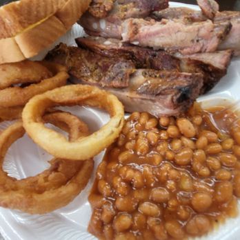 Robertson BBQ - Rib plate in all it's glory at Robertson BBQ in Ralph, Alabama... - Barbeque Near Me - Ralph, Alabama Robertson BBQ - Rib plate in all it's glory at Robertson BBQ in Ralph, Alabama... - Barbeque Near Me - Ralph, Alabama