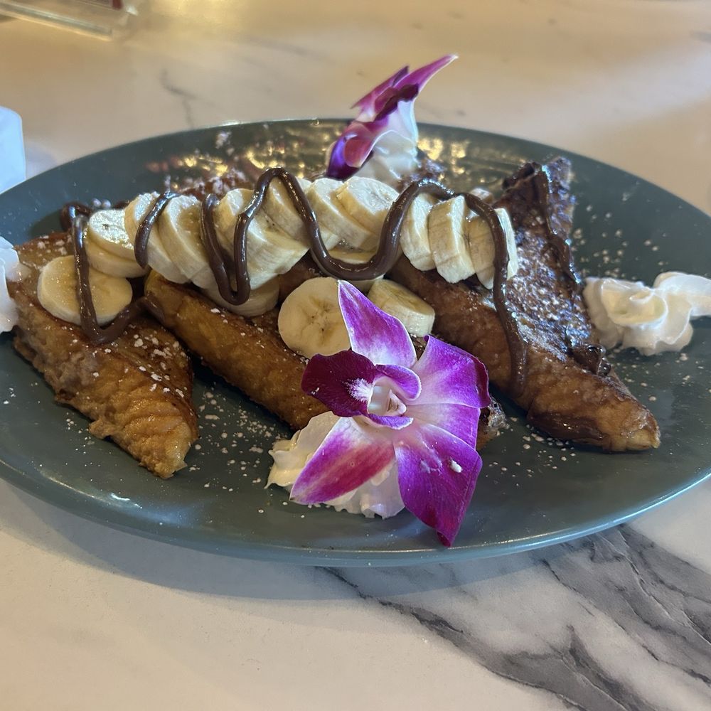 Haven Haus Cafe - French Toast with Nutella and Banana - Breakfast & Brunch Near Me - Temecula, California Haven Haus Cafe - French Toast with Nutella and Banana - Breakfast & Brunch Near Me - Temecula, California