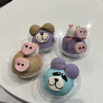 Eiswelt Gelato - piggy, teddy, and panda - Gelato Near Me - Carrollton, Texas Eiswelt Gelato - piggy, teddy, and panda - Gelato Near Me - Carrollton, Texas