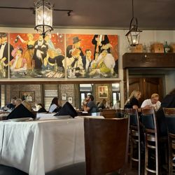 The Seiler Bar - Dining and bar area at the Seiler Bar in Covington