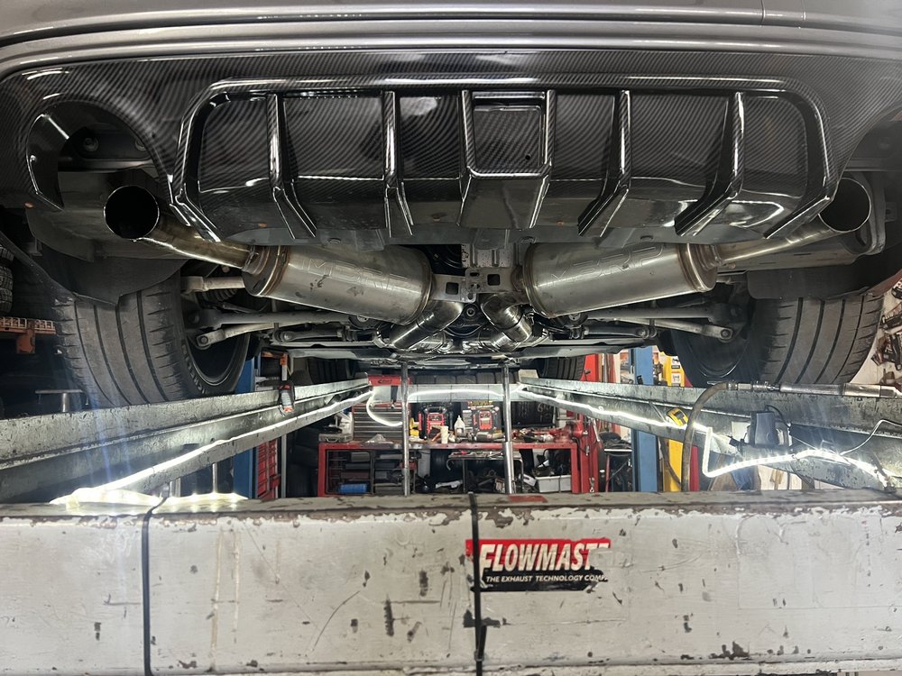 AM MUFFLERS & TIRES Updated June 2024 28 Photos & 32 Reviews 3686