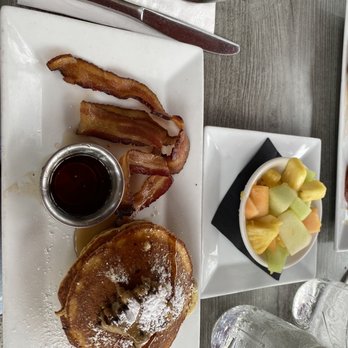 The Committed Pig - American Near Me - Summit, New Jersey