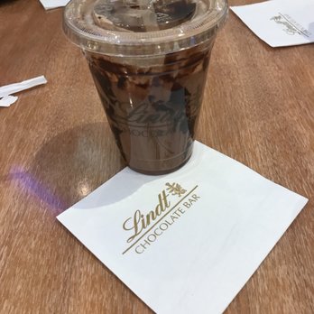 Lindt Chocolate Shop - Iced hot chocolate - Candy Stores Near Me - Rosemont, Illinois