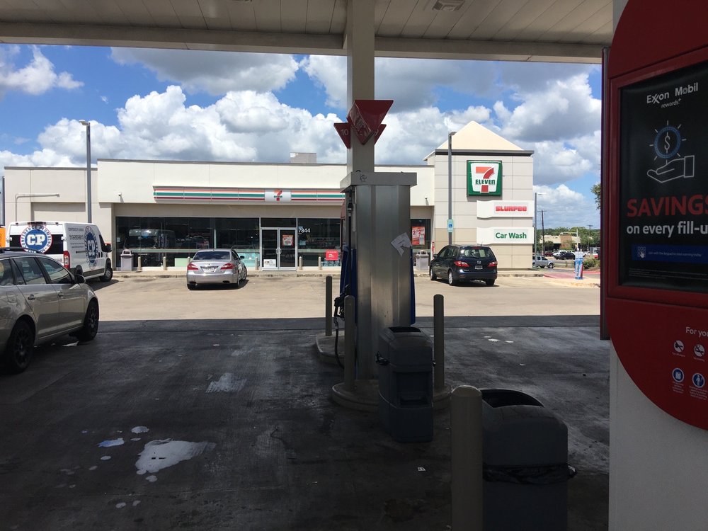 EXXON TIGER MART - Updated January 2025 - 14 Photos & 10 Reviews - 7844