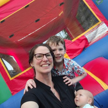 Social Hour Events - Bouncy house FTW! - Party & Event Planning Near Me