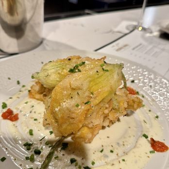 Piccolo Buco by Cooper's Hawk - Italian Near Me - Oak Brook, Illinois