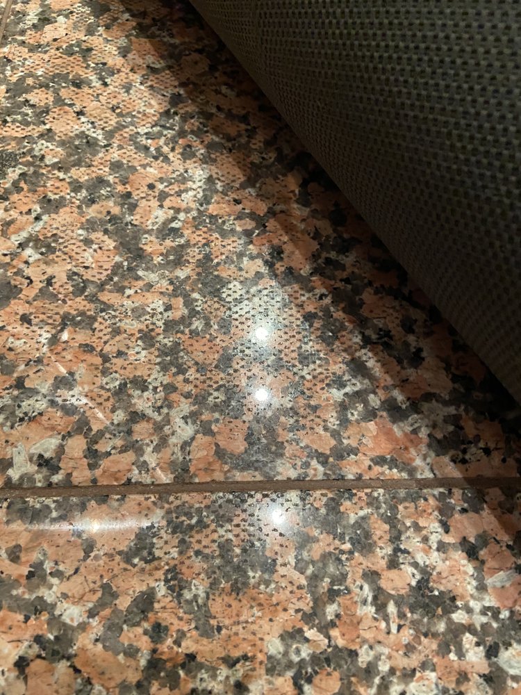 CHILEWICH Updated September 2024 15 Photos 213 E 59th St, New York, New York Home Decor