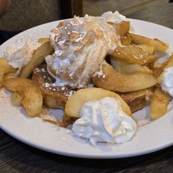 Keys Cafe & Bakery - Coffee & Tea Near Me - Woodbury, Minnesota