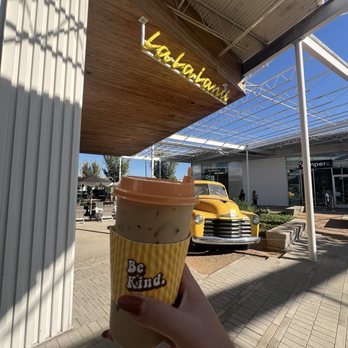 La La Land - Coffee & Tea Near Me - Houston, Texas La La Land - Coffee & Tea Near Me - Houston, Texas