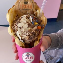 Bubble waffle take away gelato Bubble waffle take away gelato