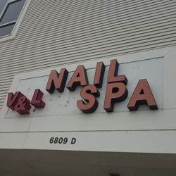 V & L Nails - Best Nail Spa Ever!