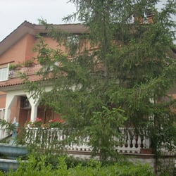 Comunita Alloggio Per Anziani Villa Astra - Comunita' Alloggio Anziani - VILLA ASTRA