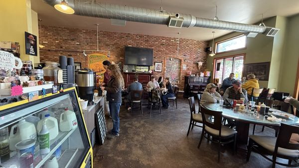 Yellowstone Grill by null