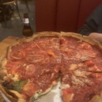 Giordano's - Same pizza. Highly recommend - Pizza Near Me - Chicago, Illinois