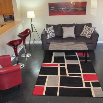 Axis812 Townhomes - Enjoy your guests in your living room. - Apartments Near Me - Bloomington, Indiana Axis812 Townhomes - Enjoy your guests in your living room. - Apartments Near Me - Bloomington, Indiana