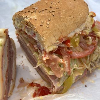 SAL, KRIS, &amp; CHARLIE’S DELI - Updated July 2024 - 896 Photos &amp; 1461 ...